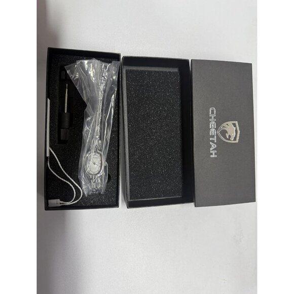 Cheetah Women's Silver White Gold Bangle Small Vintage Bracelet Waterproof Watch - Picture 11 of 13